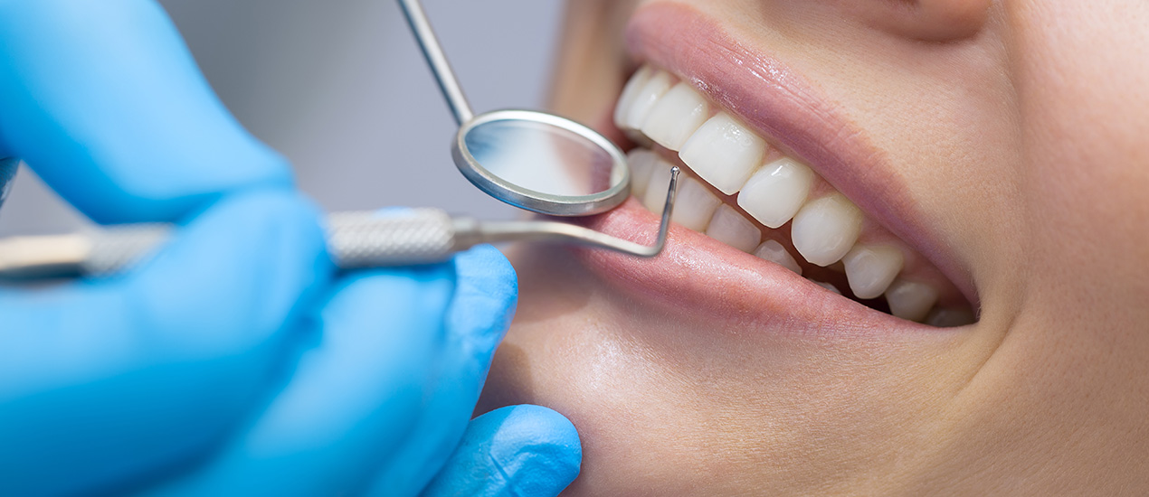 Parodontitis Rheinfelden: Zahnfleisch chirurgisch behandeln